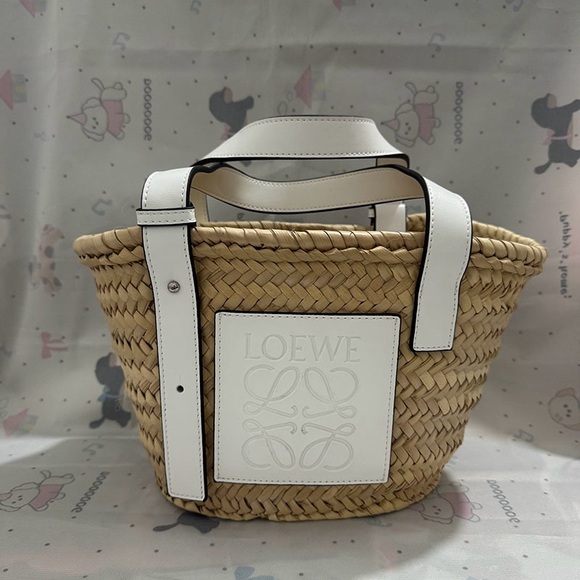 Loewe Handbags - Loewe Basket Handwoven Straw Tote Bag